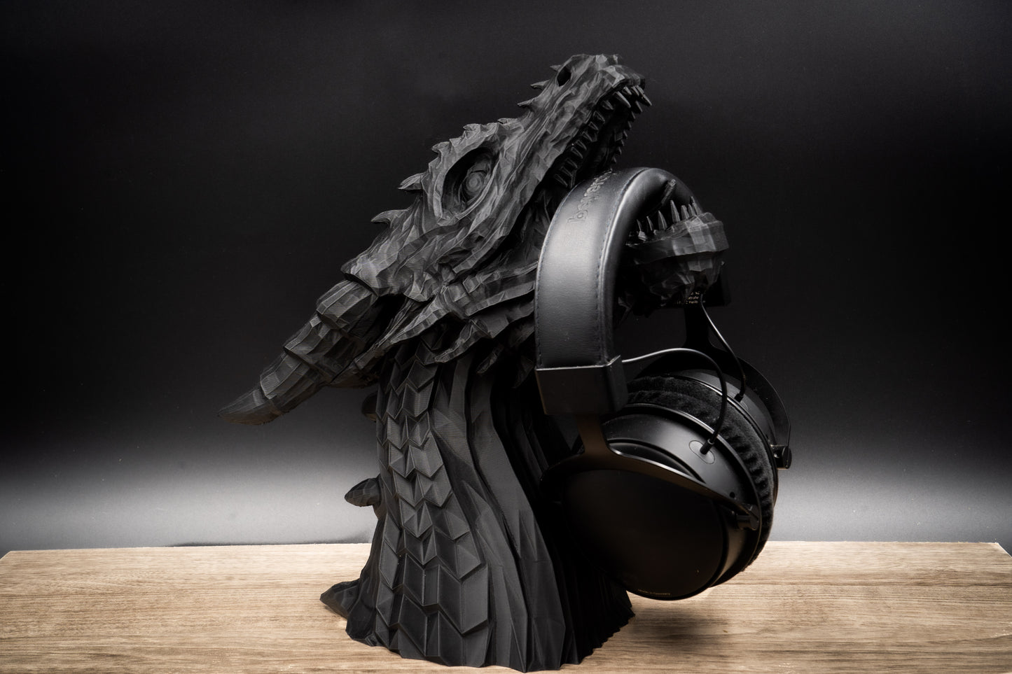 Dragon's Bite Headphones Stand, Dragon Bust, Dragon Headphone Holder, Dragon Head Statue, Perfect Gamer Gift, Fantasy Gift - Fuza3D